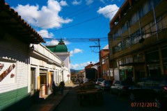 OLYMPUS DIGITAL CAMERA